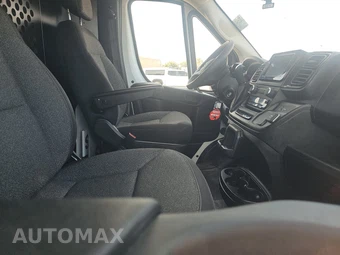 2025 Ram ProMaster 2500 Cargo Van Tradesman w/Passenger Seat Low Roof 136.0" WB - miniatura 8