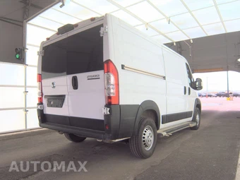 2025 Ram ProMaster 2500 Cargo Van Tradesman w/Passenger Seat Low Roof 136.0" WB - miniatura 4