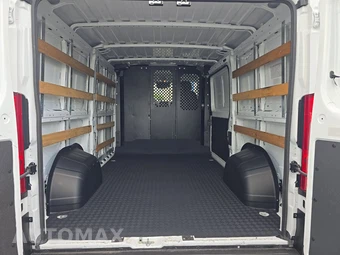 2025 Ram ProMaster 2500 Cargo Van Tradesman w/Passenger Seat Low Roof 136.0" WB - miniatura 15