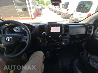 2025 Ram ProMaster 3500 Cargo Van Tradesman w/Passenger Seat High Roof 159.0" WB - miniatura 10