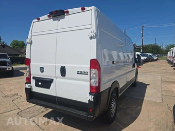 2025 Ram ProMaster 3500 Cargo Van Tradesman w/Passenger Seat High Roof 159.0" WB - miniatura 3