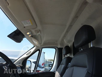 2025 Ram ProMaster 3500 Cargo Van Tradesman w/Passenger Seat High Roof 159.0" WB - miniatura 20