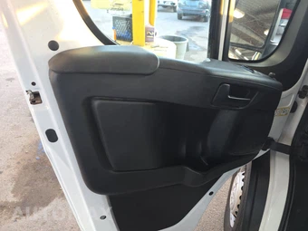 2025 Ram ProMaster 3500 Cargo Van Tradesman w/Passenger Seat High Roof 159.0" WB - miniatura 9