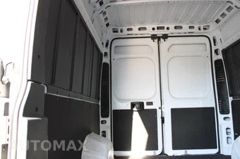 2025 Ram ProMaster 3500 Cargo Van Tradesman w/Passenger Seat High Roof 159.0" WB - miniatura 14