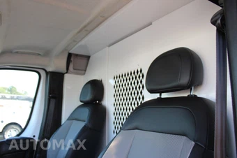 2025 Ram ProMaster 3500 Cargo Van Tradesman w/Passenger Seat High Roof 159.0" WB - miniatura 26