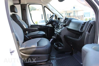 2025 Ram ProMaster 3500 Cargo Van Tradesman w/Passenger Seat High Roof 159.0" WB - miniatura 28