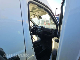 2025 Ram ProMaster 3500 Cargo Van Tradesman w/Passenger Seat High Roof 159.0" WB - miniatura 16