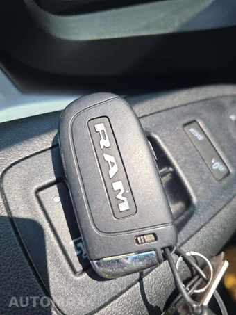 2025 Ram ProMaster 3500 Cargo Van Tradesman w/Passenger Seat High Roof 159.0" WB - miniatura 8