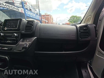 2025 Ram ProMaster 3500 Cargo Van Tradesman w/Passenger Seat High Roof 159.0" WB - miniatura 19