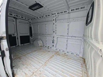 2025 Ram ProMaster 3500 Cargo Van Tradesman w/Passenger Seat High Roof 159.0" WB - miniatura 16