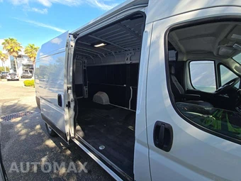 2025 Ram ProMaster 3500 Cargo Van Tradesman w/Passenger Seat High Roof 159.0" WB - miniatura 16