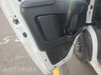 2025 Ram ProMaster 3500 Cargo Van Tradesman w/Passenger Seat High Roof 159.0" WB - miniatura 9