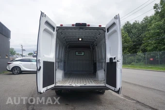 2025 Ram ProMaster 3500 Cargo Van Tradesman w/Passenger Seat High Roof 159.0" WB - miniatura 15