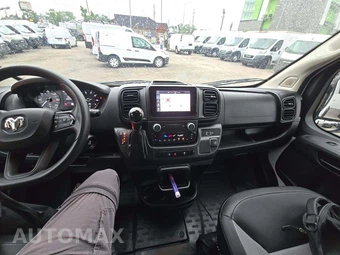 2025 Ram ProMaster 3500 Cargo Van Tradesman w/Passenger Seat High Roof 159.0" WB - miniatura 10