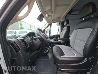 2025 Ram ProMaster 3500 Cargo Van Tradesman w/Passenger Seat High Roof 159.0" WB - miniatura 6