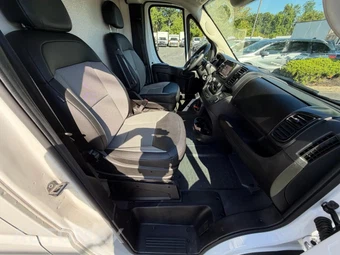 2025 Ram ProMaster 3500 Cargo Van Tradesman w/Passenger Seat High Roof 159.0" WB - miniatura 32
