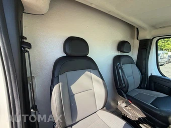 2025 Ram ProMaster 3500 Cargo Van Tradesman w/Passenger Seat High Roof 159.0" WB - miniatura 34