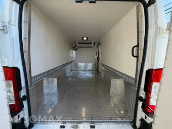 2025 Ram ProMaster 3500 Cargo Van Tradesman w/Passenger Seat High Roof 159.0" WB - miniatura 51