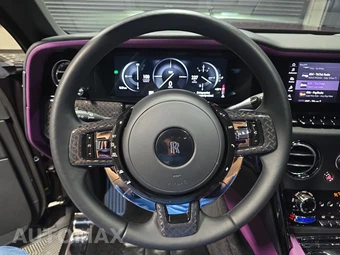 2025 Rolls-Royce Cullinan Black Badge – miniatura 10