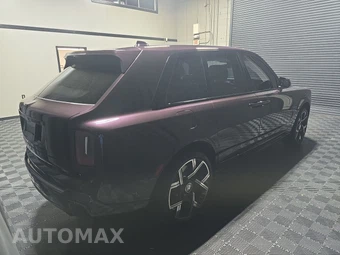 2025 Rolls-Royce Cullinan Black Badge – miniatura 4