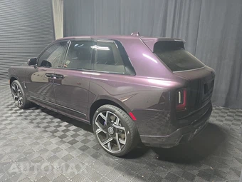 2025 Rolls-Royce Cullinan Black Badge – miniatura 6