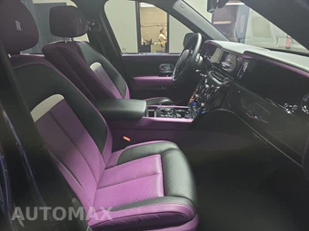 2025 Rolls-Royce Cullinan Black Badge – miniatura 8