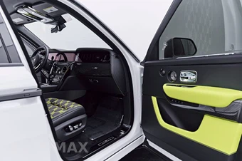 2025 Rolls-Royce Cullinan Black Badge - miniatura 28