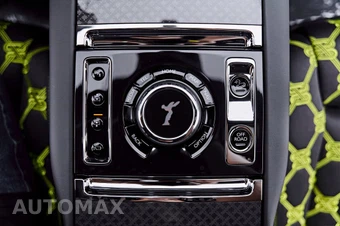 2025 Rolls-Royce Cullinan Black Badge - miniatura 69