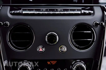 2025 Rolls-Royce Cullinan Black Badge - miniatura 74