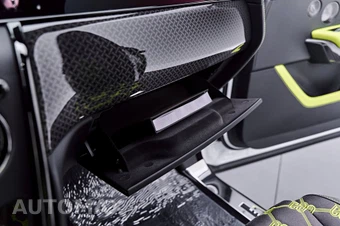 2025 Rolls-Royce Cullinan Black Badge - miniatura 81