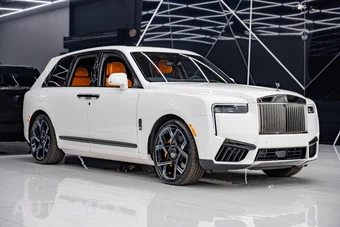 2025 Rolls-Royce Cullinan Black Badge - samochód z USA z aukcji Manheim, oferta Kup Teraz w AUTOMAX