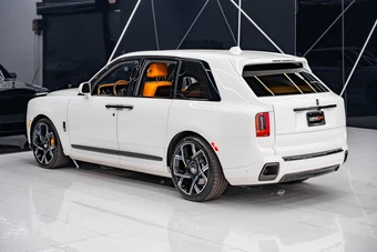 2025 Rolls-Royce Cullinan Black Badge - miniatura 14