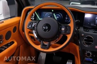 2025 Rolls-Royce Cullinan Black Badge - miniatura 30
