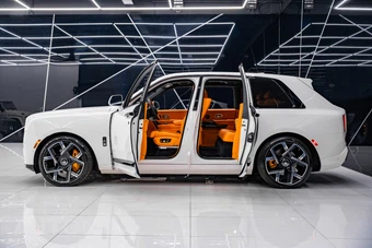 2025 Rolls-Royce Cullinan Black Badge - miniatura 51