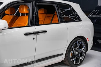 2025 Rolls-Royce Cullinan Black Badge - miniatura 54