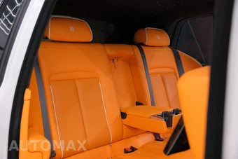 2025 Rolls-Royce Cullinan Black Badge - miniatura 9
