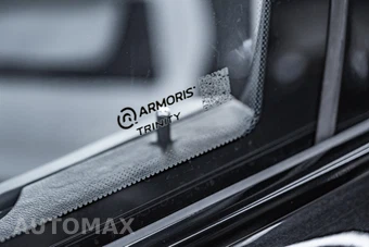 2025 Rolls-Royce Cullinan - miniatura 2