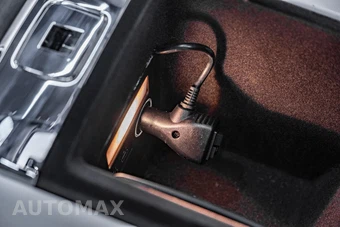 2025 Rolls-Royce Cullinan - miniatura 7
