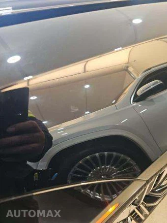 2025 Rolls-Royce Ghost II – miniatura 21