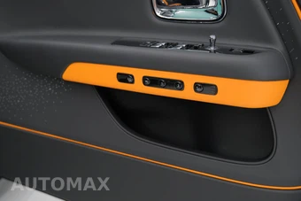 2025 Rolls-Royce Spectre Black Badge - miniatura 15