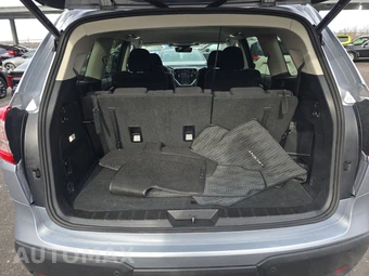 2025 Subaru Ascent Premium 7-Passenger - miniatura 17