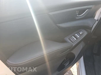 2025 Subaru Ascent Premium 7-Passenger - miniatura 9
