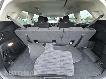 2025 Subaru Ascent Premium 7-Passenger - miniatura 17