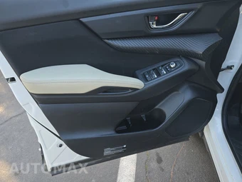 2025 Subaru Ascent Premium 7-Passenger - miniatura 9