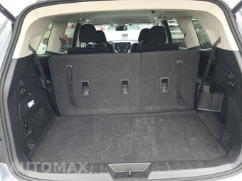 2025 Subaru Ascent Premium 7-Passenger - miniatura 17