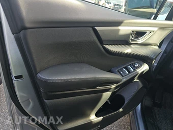 2025 Subaru Ascent Premium 7-Passenger - miniatura 9
