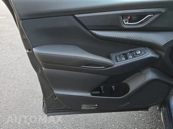 2025 Subaru Ascent Premium 7-Passenger - miniatura 9