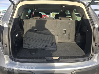 2025 Subaru Ascent Premium 8-Passenger - miniatura 17