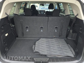 2025 Subaru Ascent Premium 8-Passenger - miniatura 17