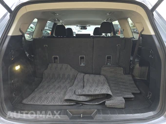 2025 Subaru Ascent Premium 8-Passenger - miniatura 17